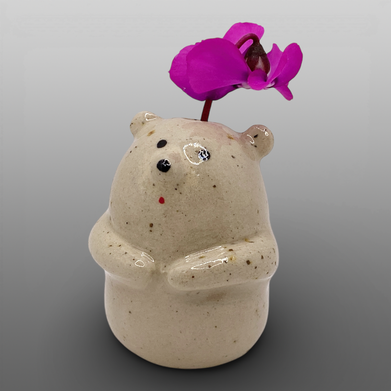 Vase soliflore ours blanc en céramique poétique