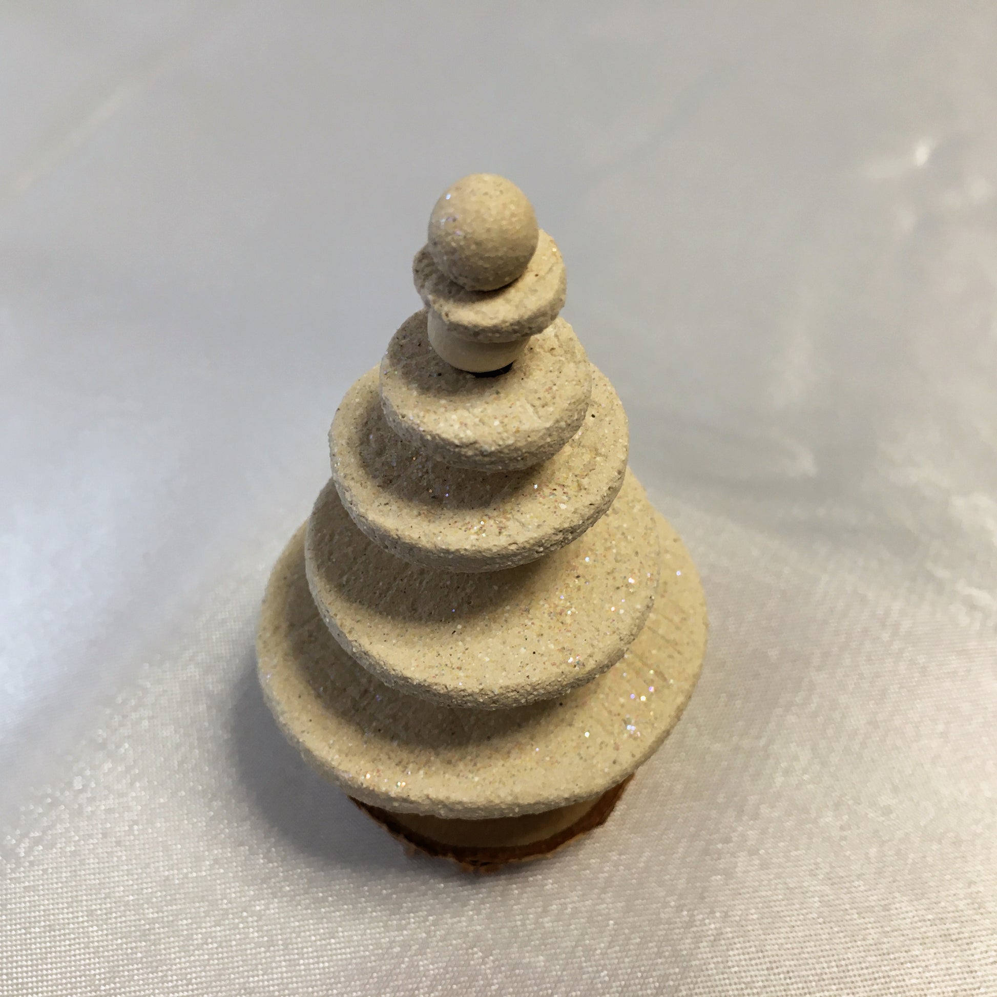 Petit sapin écru ronds